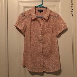 ModCloth Breezy Peasy flower 🌸 print pink blouse